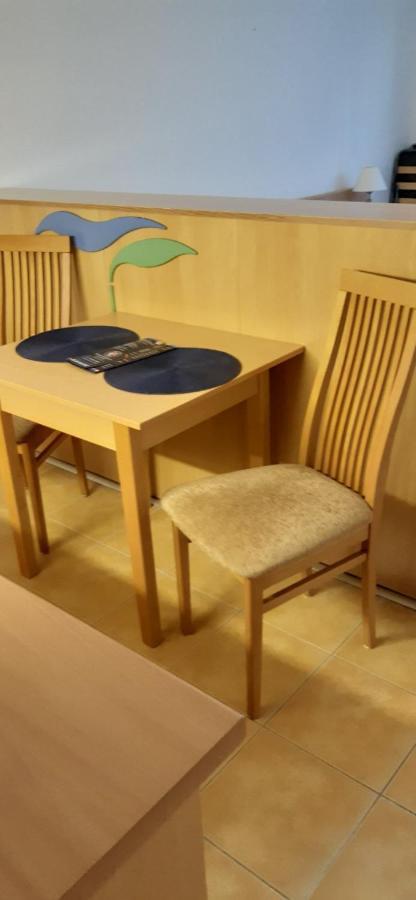 Lilla Wellnessapartman Zalakaros Buitenkant foto