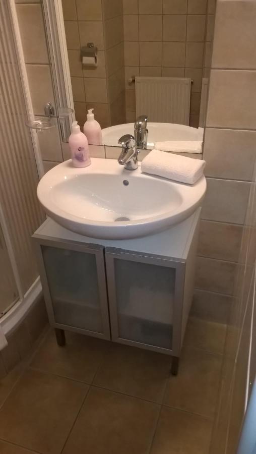 Lilla Wellnessapartman Zalakaros Buitenkant foto