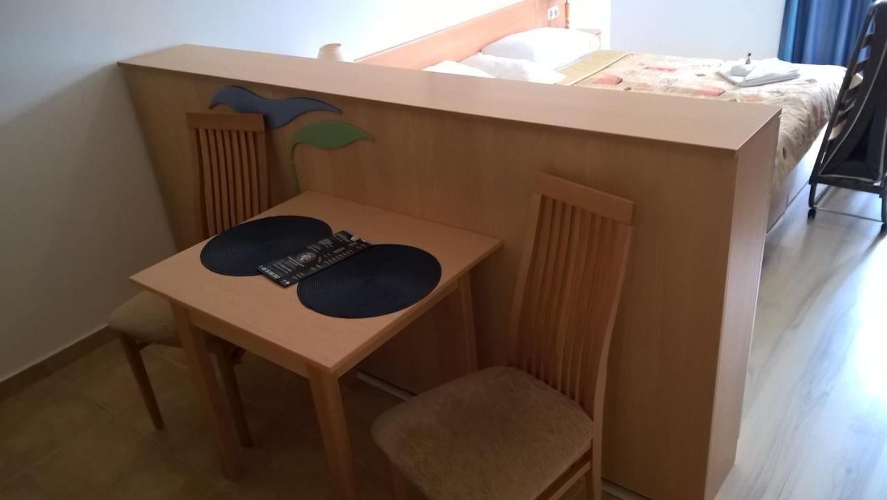Lilla Wellnessapartman Zalakaros Buitenkant foto