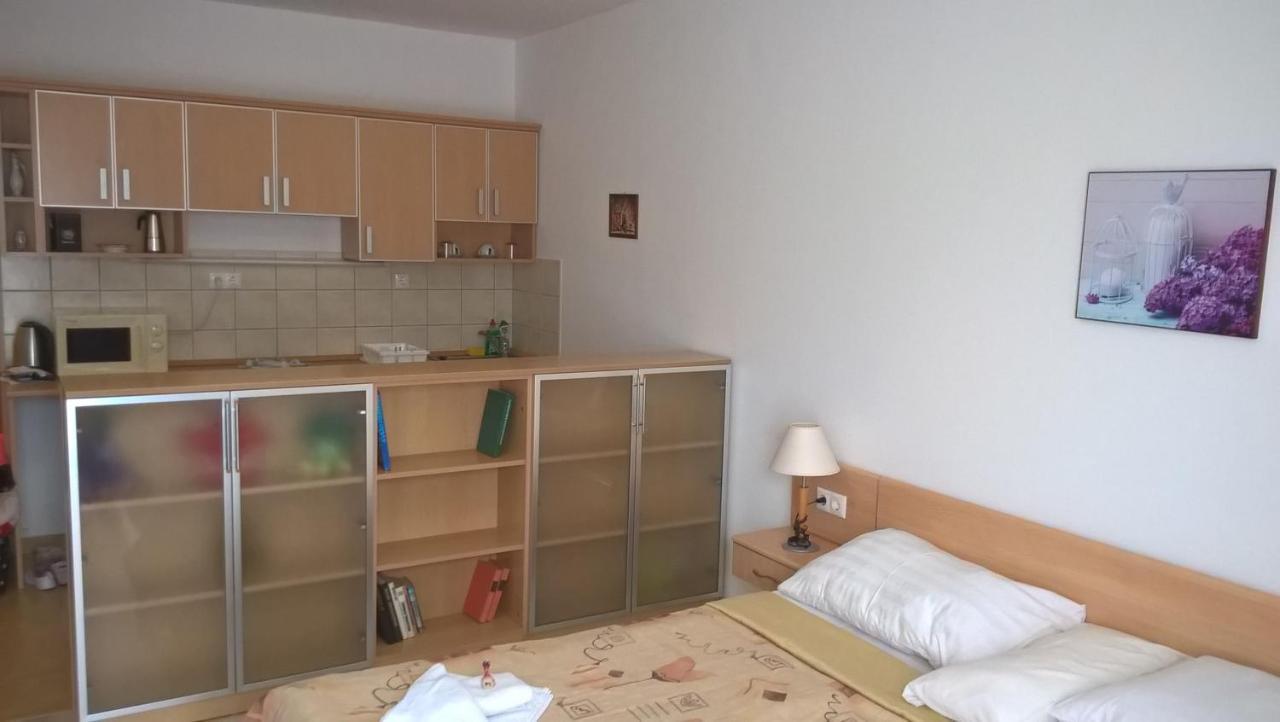 Lilla Wellnessapartman Zalakaros Buitenkant foto