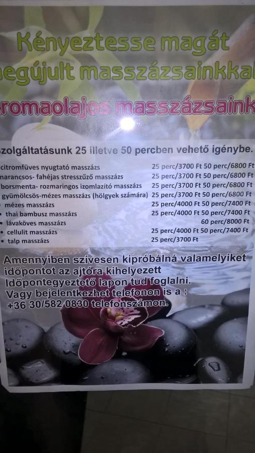 Lilla Wellnessapartman Zalakaros Buitenkant foto