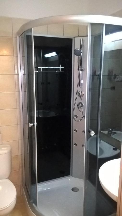 Lilla Wellnessapartman Zalakaros Buitenkant foto